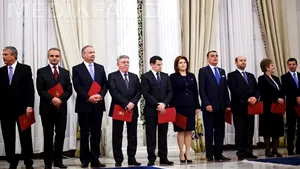 Guvernul recuperează din contul primăriilor PDL banii alocaţi de Ungureanu şi încă necheltuiţi