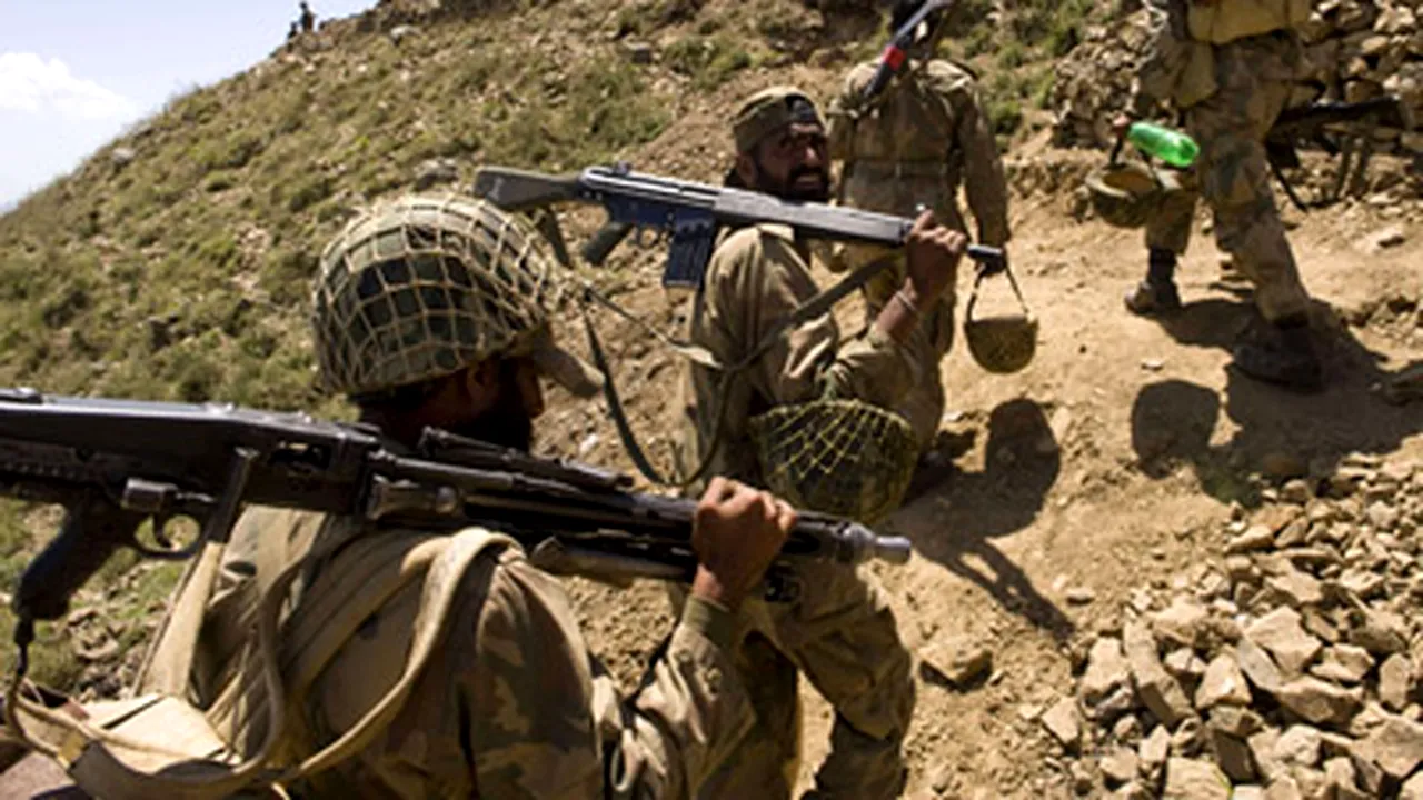 Afganistan: 60 de talibani ucişi şi 92 de tone de droguri confiscate