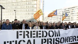 Şase membri ai Parlamentului catalan, care riscă zeci de ani de închisoare, depun mărturie la Curtea Supremă din Madrid