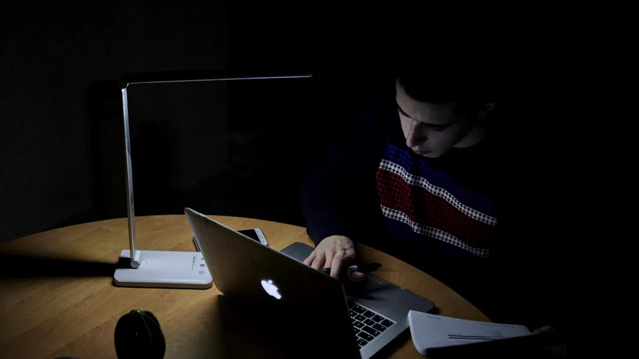 De la Online la OnLife: cum a dispărut limita dintre online și offline pentru noile generații