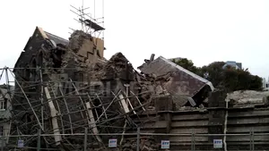 Peste 150 de victime blocate sub dărâmături în Noua Zeelandă