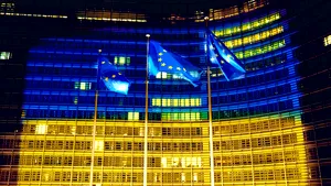 Uniunea Europeană condamnă vehement atacul asupra Ucrainei şi impune sancţiuni 