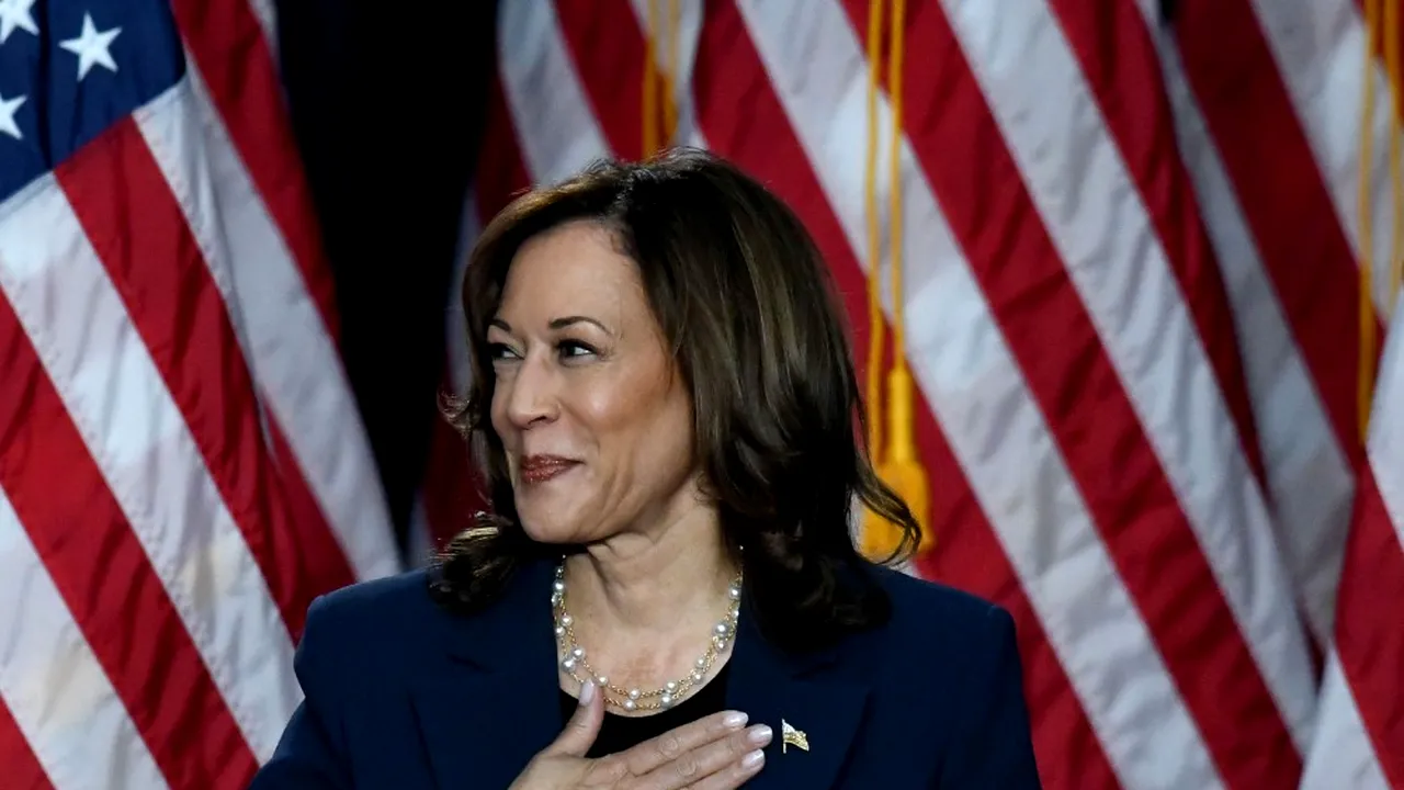 Kamala Harris ar urma să anunţe zilele următoare candidatul la funcţia de vicepreşedinte, apoi vor face un tur al statelor indecise
