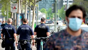 Credeau că au scăpat de coronavirus. După ce au relaxat măsurile, în Germania apar indici de agravare a epidemiei