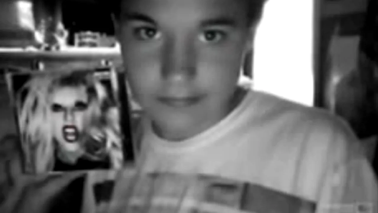 Şocant: La 14 ani, s-a sinucis din cauză că era batjocorit de colegi pentru că era homosexual - VIDEO