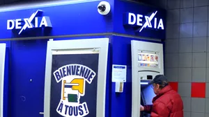 Dexia ar putea fi divizată, iar activele din Franţa, preluate de stat