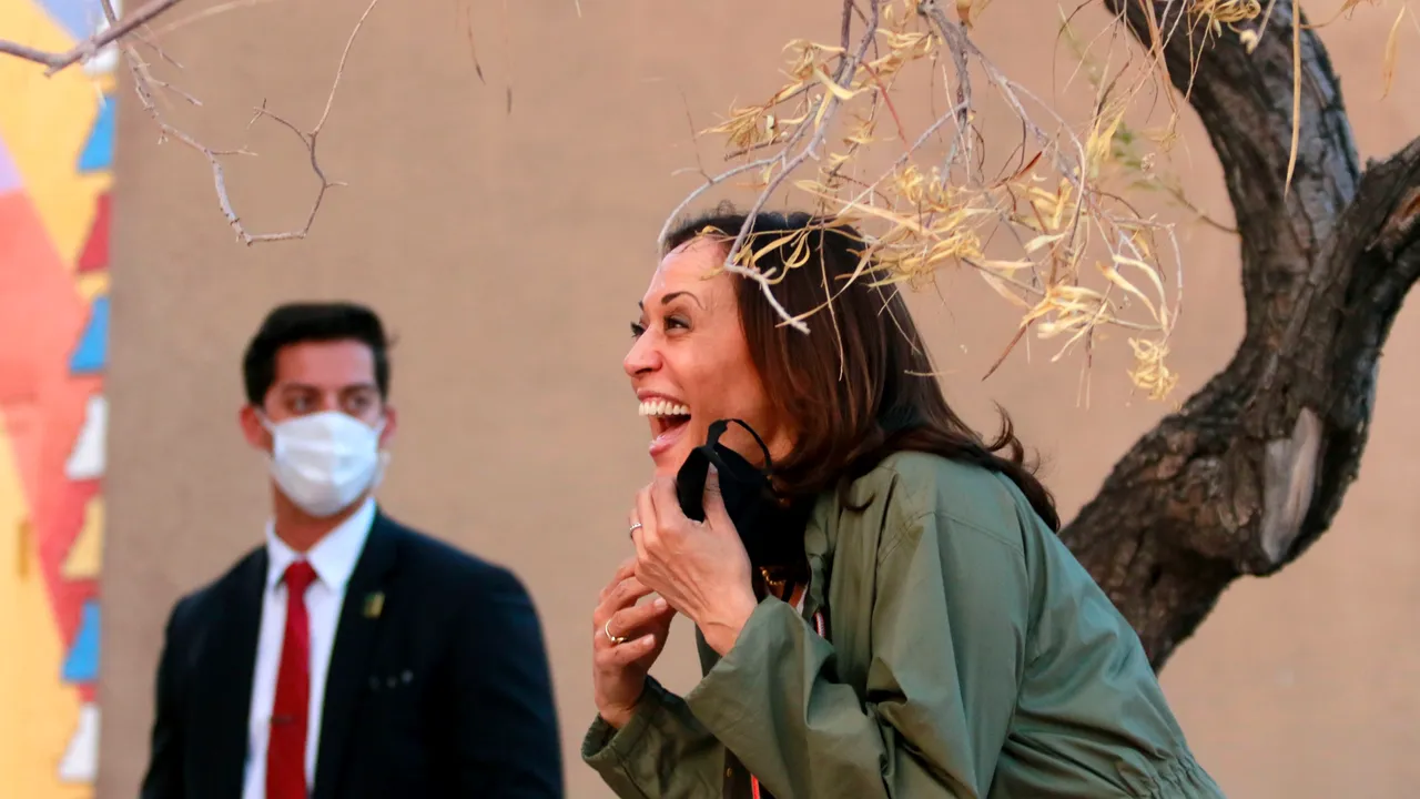 VIDEO Oamenii îţi pronunţă greşit numele? Se întâmplă şi la case mai mari. Kamala Harris a făcut chiar şi un tutorial