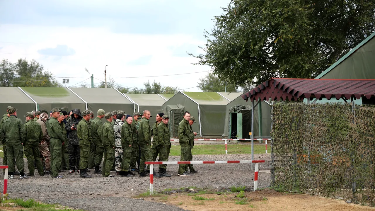 Cel puţin 11 morţi în urma unui incident armat produs într-un poligon militar din vestul Rusiei