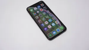 iPhone XS Max review: Cel mai greu smartphone lansat de Apple până acum vine cu un exterior familiar, dar cu surprize la interior
