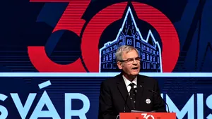 Petre Pele, securistul care l-a urmărit pe Laszlo Tokes: Nu există dovezi că s-ar fi implicat străini