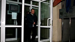 Prefectul de Dolj: Nu cred în acuzaţiile care i se aduc primarului Solomon