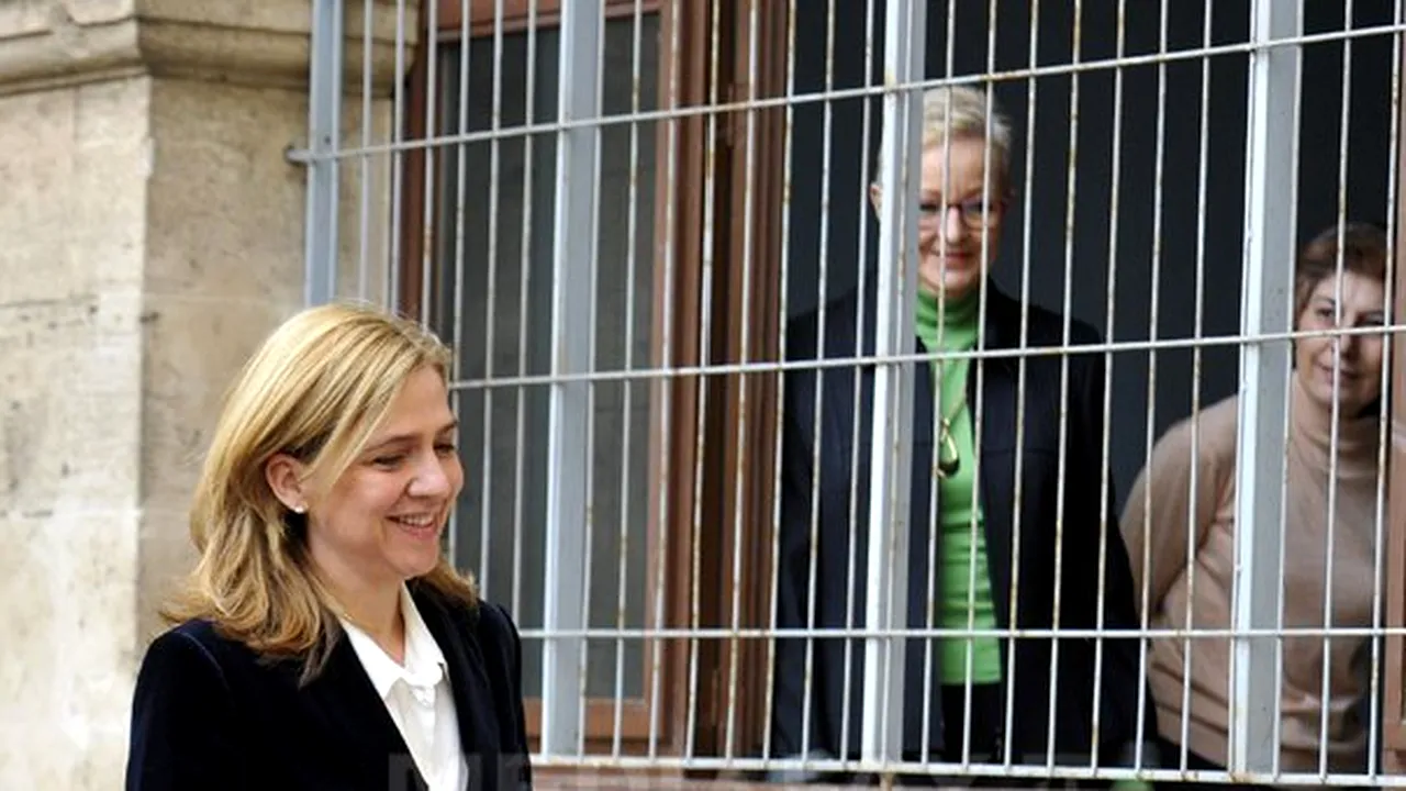 Premieră pentru monarhia spaniolă: Infanta Cristina compare în faţa unui judecător