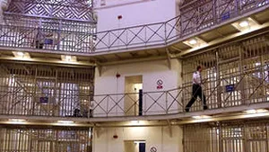 Un criminal britanic a fost lăsat în libertate pentru că îi era frică de închisoare