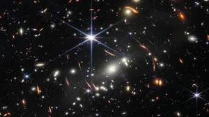 Noi descoperiri privind natura materiei din galaxiile antice existente în universul timpuriu