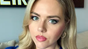 O prezentatoare TV a fost diagnosticată cu cancer cu ajutorul unui telespectator. Observaţia salvatoare care a trimis-o în sala de operaţie