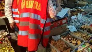 Activitatea a 15 firme din complexul Doraly, suspendată după controale antifraudă