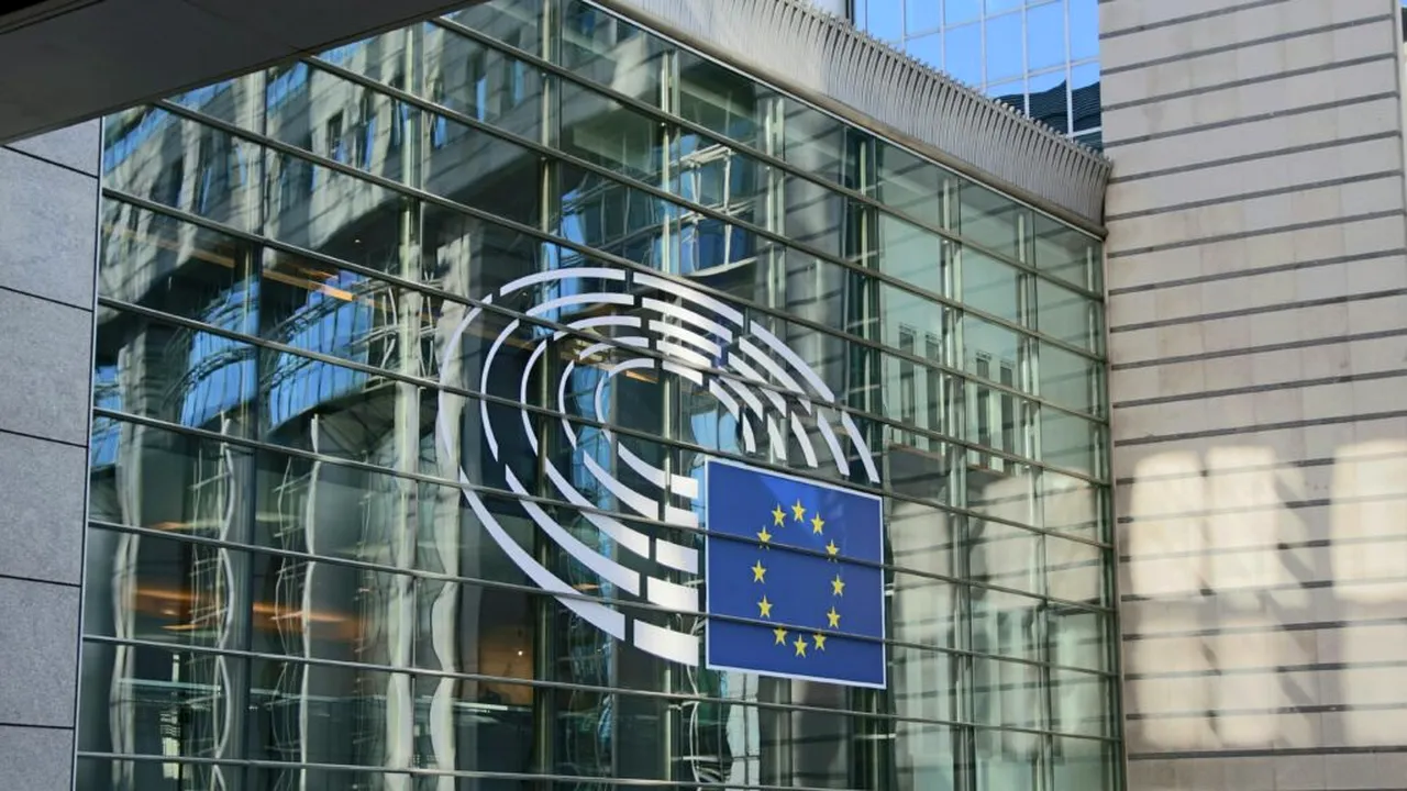 Comisia Europeană vrea acorduri comerciale aprobate mai rapid, pe baza versiunii în engleză