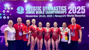 Iris Iordache ocupă locul 6 la sol, iar Alexia Blănaru - locul 7 la bârnă, în finalele pe aparate de la Mondialele de gimnastică pentru junioare