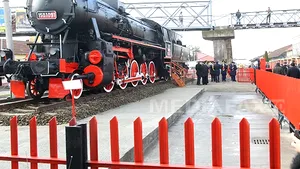 O locomotivă cu abur, veche de peste 70 de ani, a fost recondiţionată şi expusă la Timişoara - FOTO 