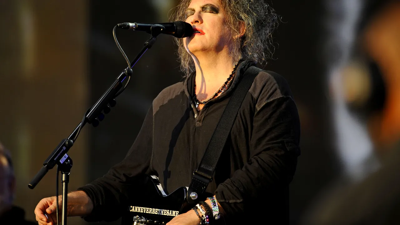 Trupa The Cure va lansa un nou album, primul după o pauză de 11 ani