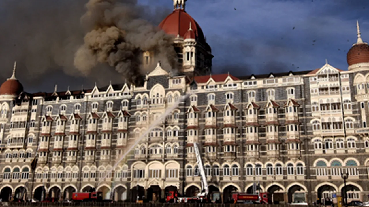 Pakistanezul acuzat în atentatele de la Bombay pledează vinovat