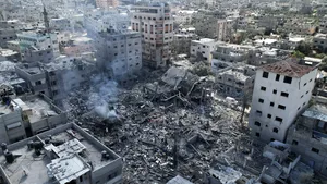 Comisar de poliţie israelian: Protestatarii care susţin Gaza să fie trimişi cu autobuzul acolo