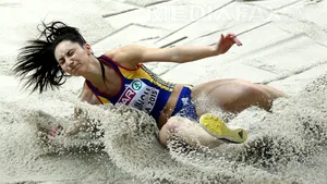 Florentina Marincu, medalie de bronz la săritura în lungime, la CE de sală de la Praga: Am început să plâng când am fost sigură de medalie