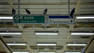 Circulaţia trenurilor de metrou a fost reluată, după ce a fost afectată de o pană de curent