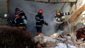 E.ON Gaz şi şapte persoane, trimişi în judecată în cazul exploziei din 2010 dintr-un bloc din Bacău