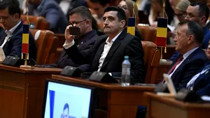 George Simion: Cu durere în suflet, anunţăm că viteazul Zelinski nu va mai veni astăzi în Parlament