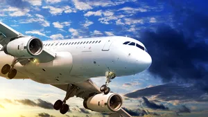Cine îşi va mai permite să meargă cu avionul? 2.200 de dolari biletul la clasa economic între SUA şi Europa