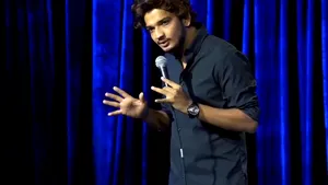 Stand-uper arestat pentru glume ”jignitoare” pe care nu le-a făcut. Unde s-a întâmplat