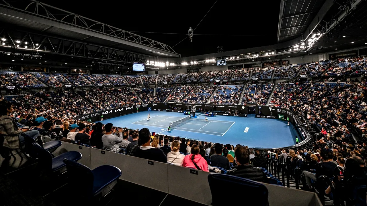 Guvernul australian critică fanii de la Australian Open după ce aceştia au huiduit anunţul privind lansarea campaniei de vaccinare Covid-19