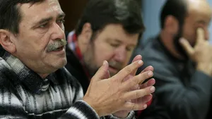 Sindicatele vor ca reducerea cu 25% să fie pe fondul de salarii, inclusiv prin disponibilizări