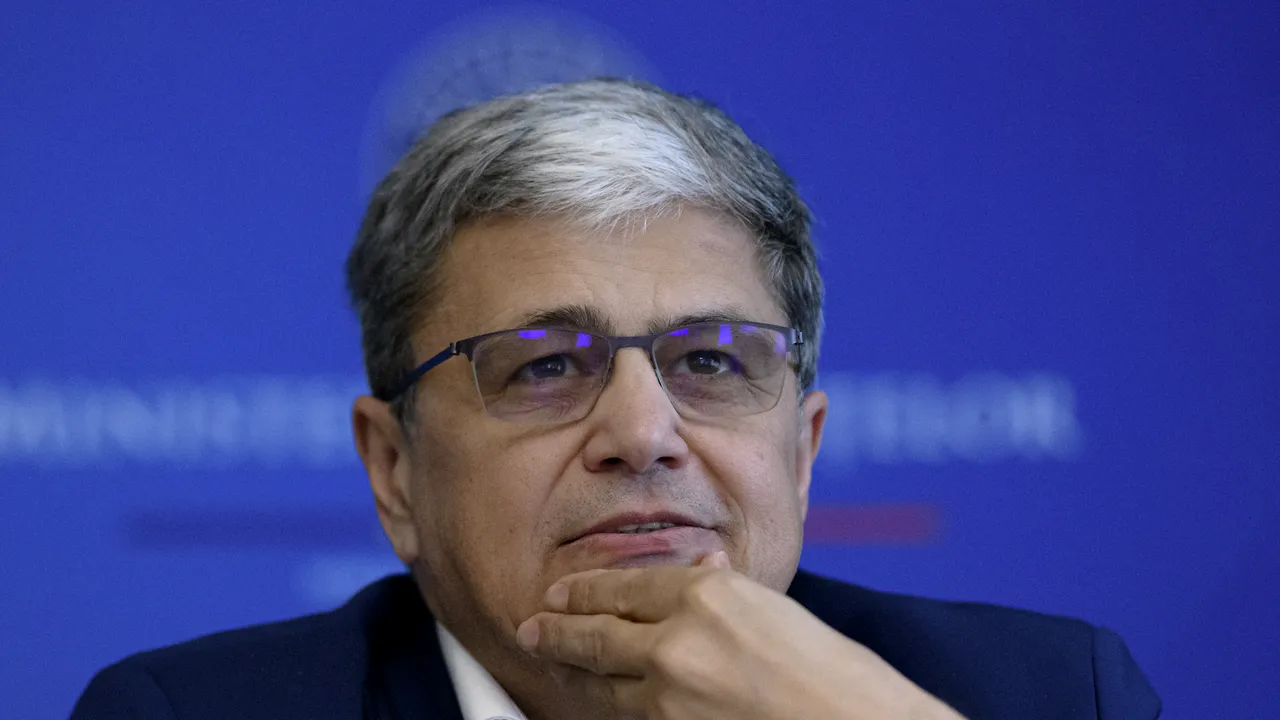 Ministrul Marcel Boloş: 1,2 miliarde euro, sprijin pentru cei vulnerabili şi educaţie conectată la piaţa muncii