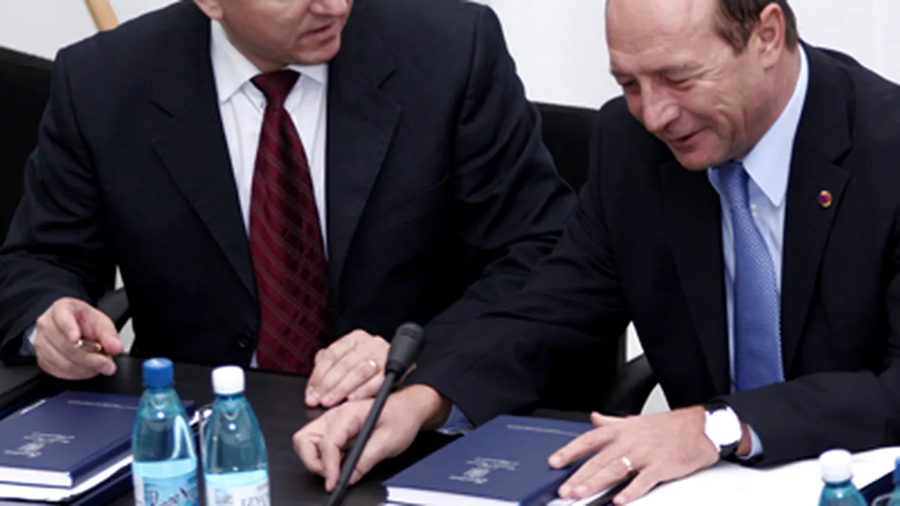 Lupaşcu la CSM către Băsescu: În loc să ajutaţi justiţia, dumneavoastră o înfundaţi mai adânc