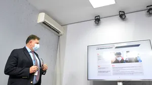 VIDEO Rafila, probleme vizibile de respiraţie la prezentarea planului PSD pentru combaterea epidemiei COVID-19
