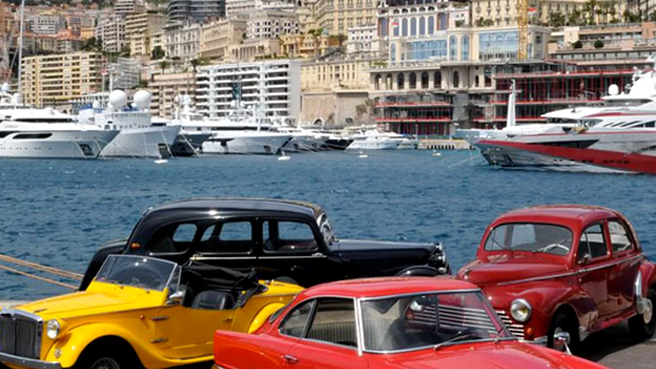 Colecţia de automobile de epocă a prinţului de Monaco, scoasă la licitaţie