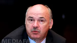 Dragnea, despre Blănculescu: Nu doar copiii spun lucruri trăznite. România e o ţară cu grădină mare!