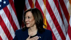 Kamala Harris ar urma să anunţe zilele următoare candidatul la funcţia de vicepreşedinte, apoi vor face un tur al statelor indecise
