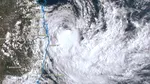 Mii de australieni, forţaţi să se evacueze în aşteptarea ciclonului tropical Alfred