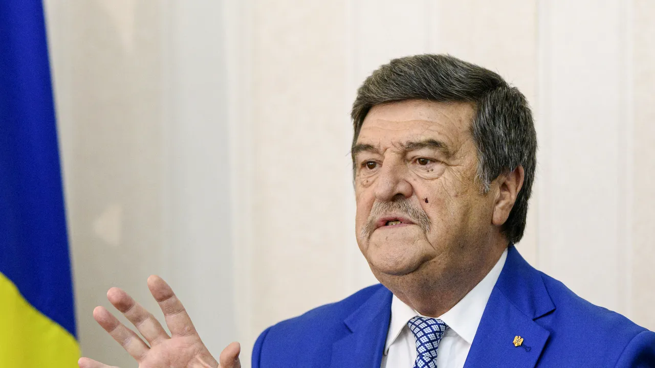 Propunerea de revocare a lui Toni Greblă din funcţia de preşedinte al AEP a ajuns la Comisiile juridice