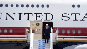 Jurnaliștii CNN nu vor avea acces pe Air Force One în timpul călătoriei lui Trump în Tennessee