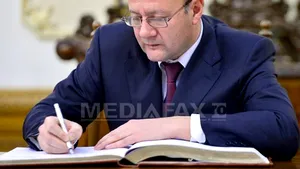 Socialiştii bulgari l-au ales preşedinte PSB pe Mihail Mikov, preşedintele Parlamentului