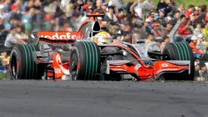 Lewis Hamilton, primul pe grila de start a Marelui Premiu al Japoniei