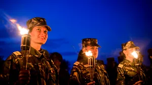 Sute de veterani, militari și voluntari vor alerga mii de kilometri prin țară, oprindu-se la monumentele eroilor căzuți
