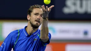 Celebrul turneu de tenis de la Wimbledon a ridicat interdicţia sportivilor din Rusia şi Belarus de a participa. Cum comentează situaţia numărul cinci mondial