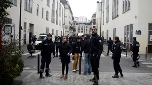 Italia a intensificat măsurile de securitate după atentatul comis la redacţia revistei Charlie Hebdo