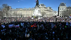 Protest la Paris față de pericolele legii privind moartea asistată