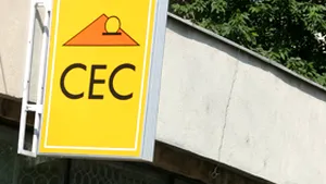 Angajată CEC din judeţul Arad, acuzată că a furat din conturile clienţilor